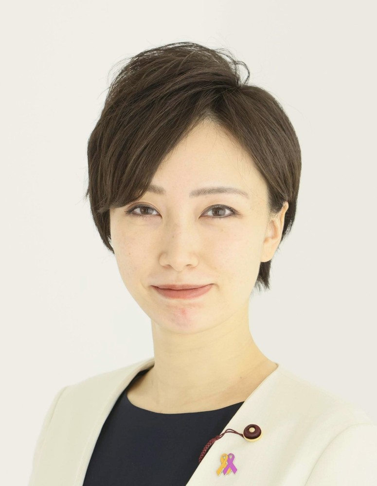 三次 ゆりか
