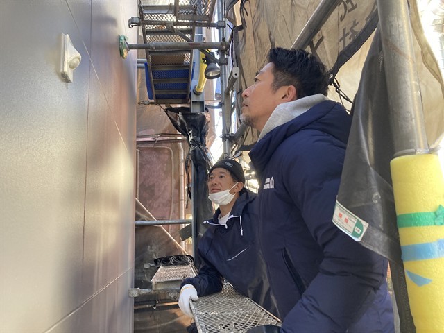【フルタイム】未経験歓迎の施工管理スタッフ／土日祝休み／年間休日120日以上（25万円〜40万円＋各種手当（配偶者手当1万円、子ども手当5千円/人、住宅手当2..